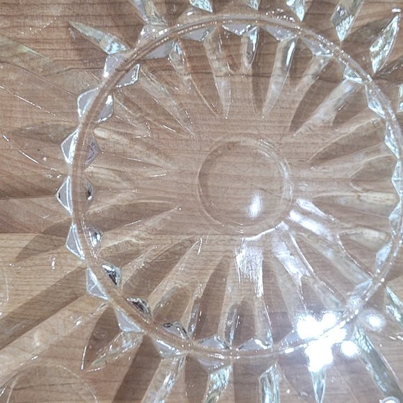 Two Vintage Clear Pressed Glass 10" Serving Plates - Picture 9 of 12
